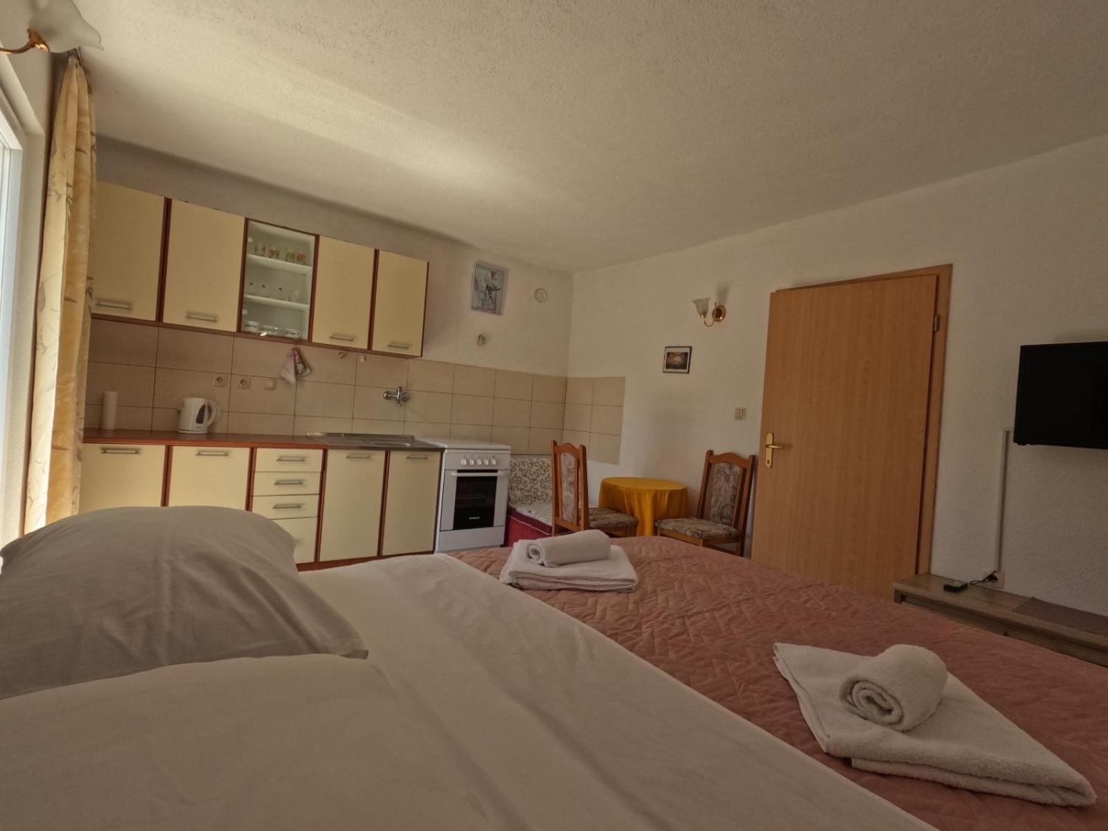 Apartmani Lena Šibenik Eksteriør bilde